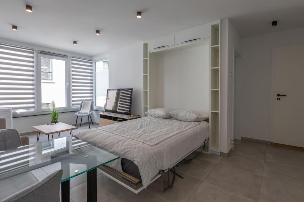 Superbe Appartement Avec Parking Malmedy Exterior foto